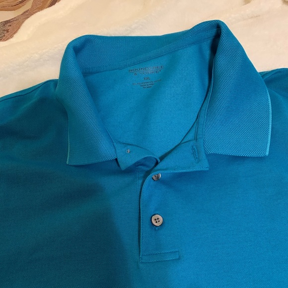 DONATED Two men’s polo shirts - Picture 7 of 10